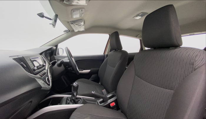 2017 Maruti Baleno DELTA 1.2 K12, Petrol, Manual, 17,481 km, Right Side Front Door Cabin