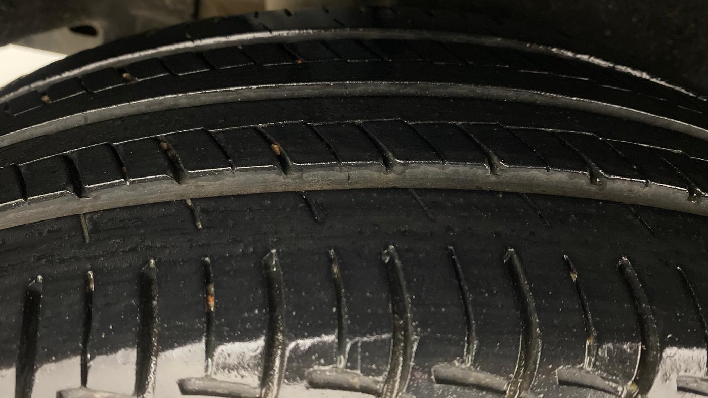 2017 Maruti Baleno DELTA 1.2 K12, Petrol, Manual, 17,481 km, Right Rear Tyre Tread
