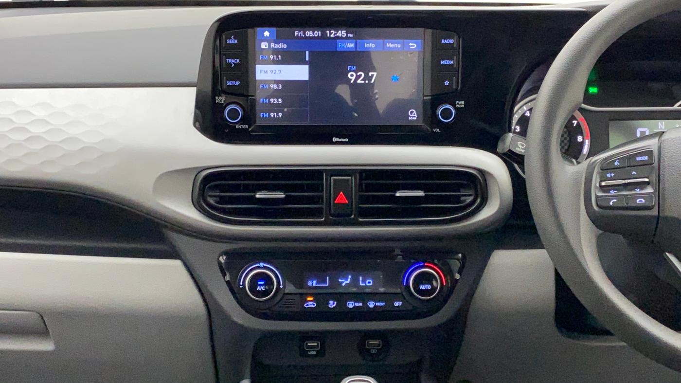 2020 Hyundai GRAND I10 NIOS SPORTZ AMT 1.2 KAPPA VTVT, Petrol, Automatic, 26,234 km, Air Conditioner