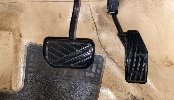 2019 Maruti Dzire VXI AMT, Petrol, Automatic, 80,376 km, Pedals