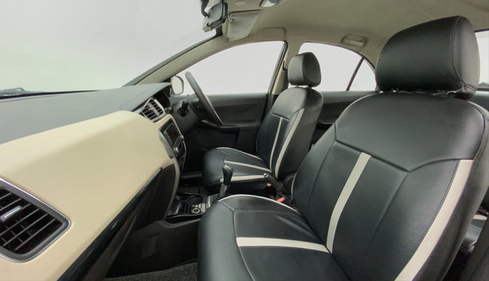 2015 Tata Zest XMS QUADRAJET 90PS, Diesel, Manual, 88,772 km, Right Side Front Door Cabin