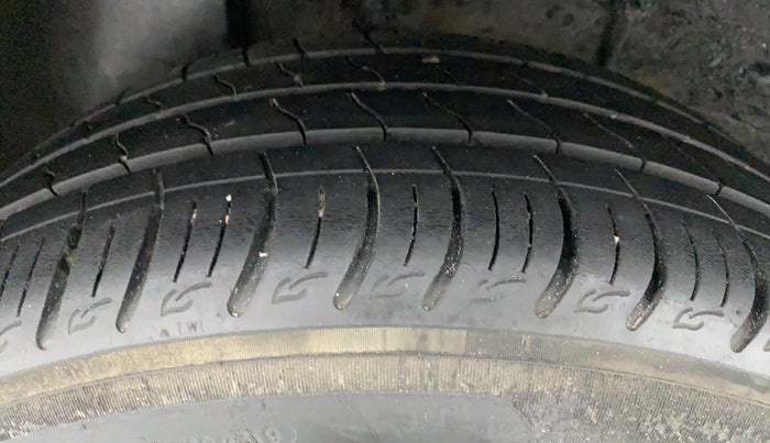 2020 Tata ALTROZ XZ 1.2, Petrol, Manual, 23,753 km, Right Rear Tyre Tread