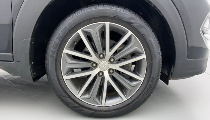 2017 Hyundai Tucson 2WD AT GLS DIESEL, Diesel, Automatic, 39,474 km, Right Front Wheel