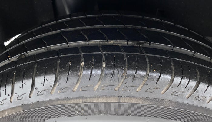 2021 Maruti Baleno DELTA 1.2 K12, Petrol, Manual, 8,287 km, Right Rear Tyre Tread