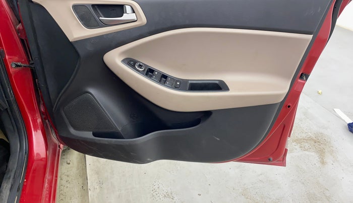 2014 Hyundai Elite i20 ASTA 1.2, Petrol, Manual, 74,879 km, Driver Side Door Panels Control