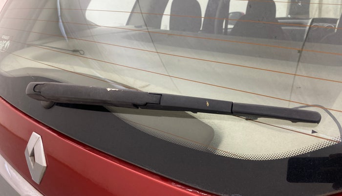 2018 Renault Duster RXL PETROL, Petrol, Manual, 20,319 km, Rear Wiper