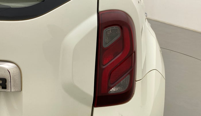 2018 Renault Duster RXZ DIESEL 110, Diesel, Manual, 58,724 km, Right tail light - Minor damage