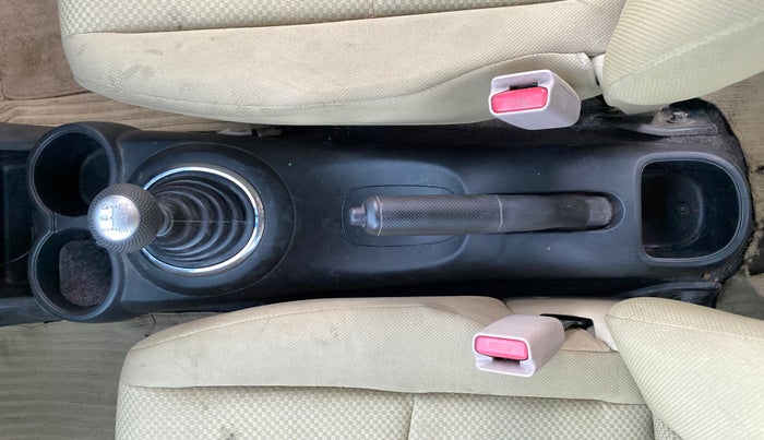 2013 Honda Brio S MT, Petrol, Manual, 38,197 km, Gear Lever