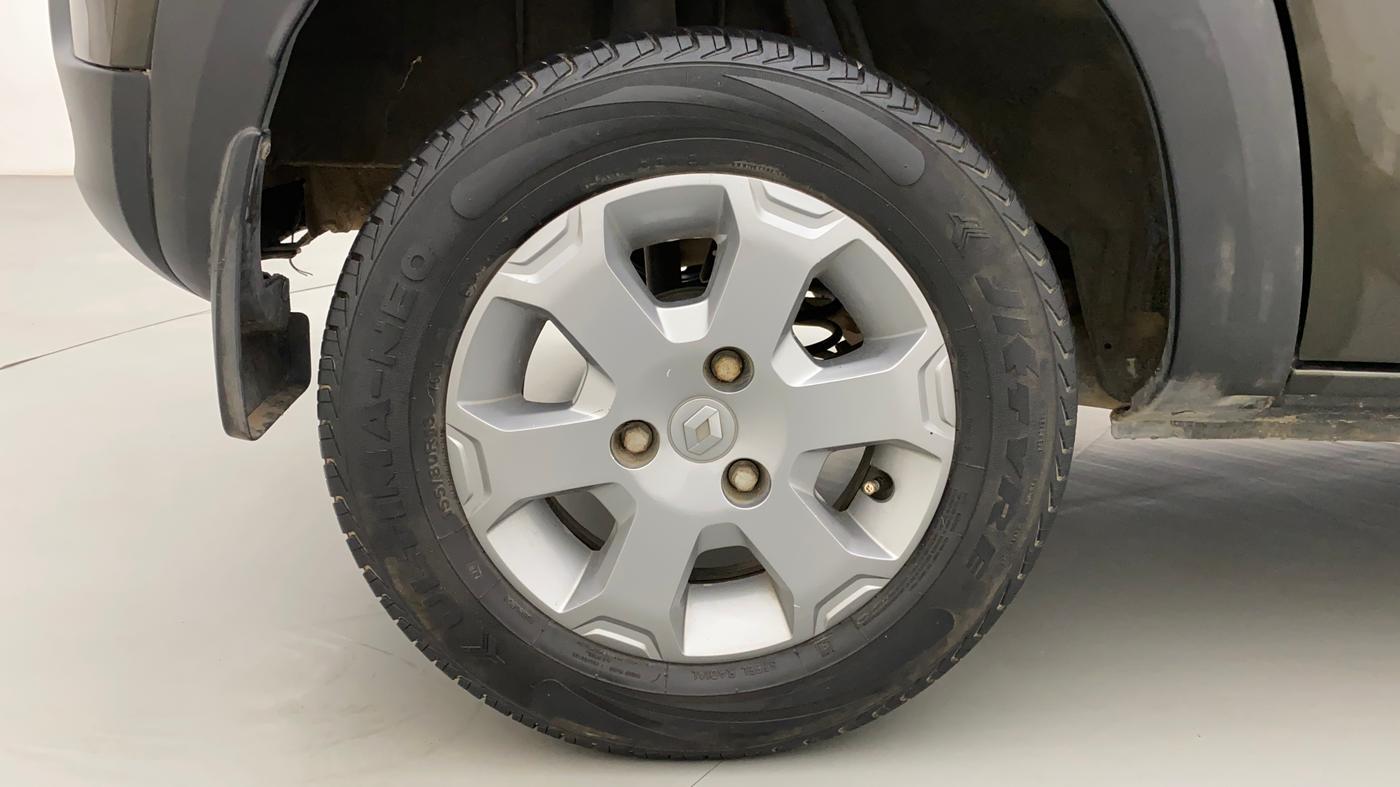 2018 Renault Kwid CLIMBER 1.0 AMT, Petrol, Automatic, 56,057 km, Right Rear Wheel