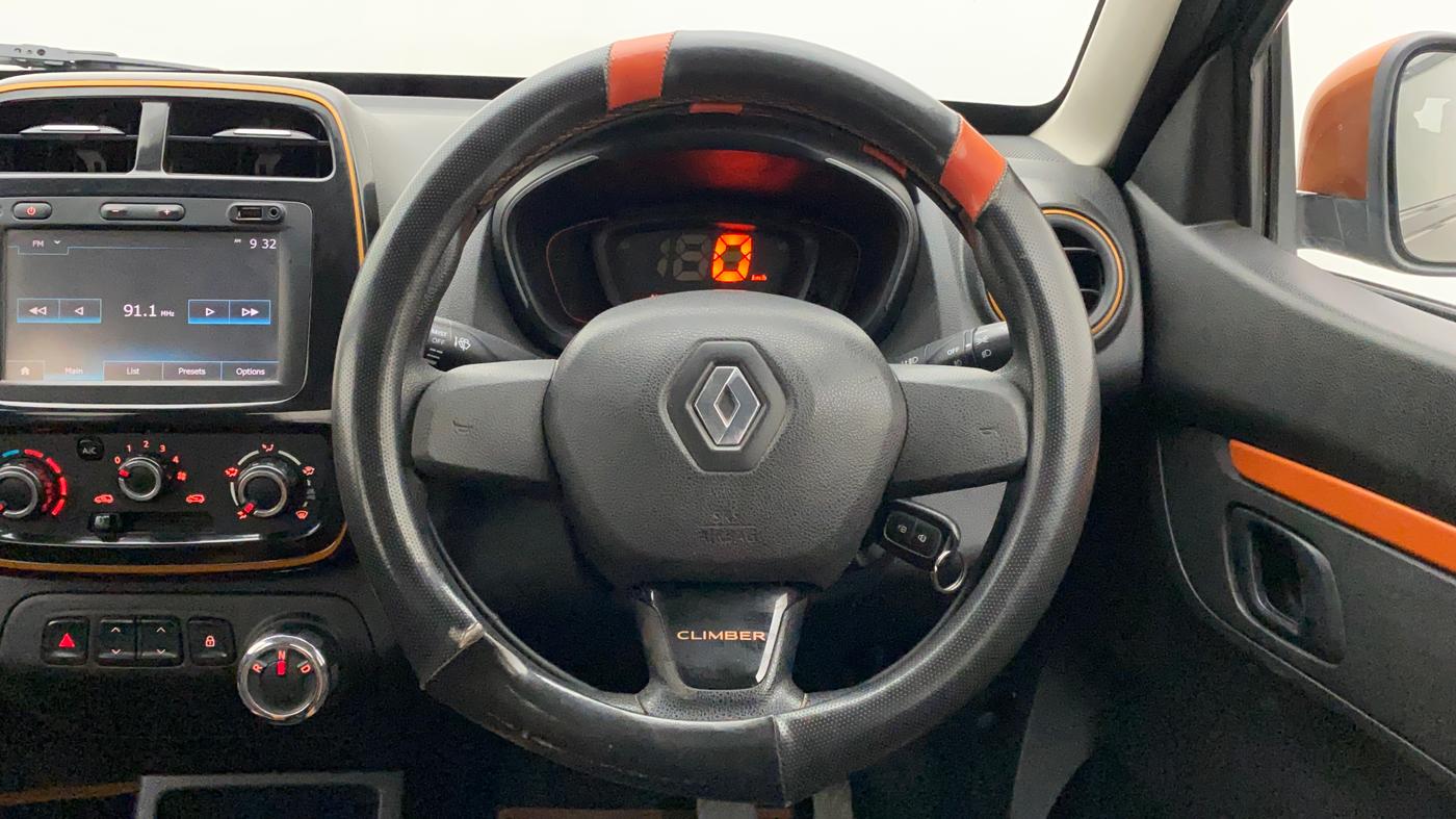 2018 Renault Kwid CLIMBER 1.0 AMT, Petrol, Automatic, 56,057 km, Steering Wheel Close Up