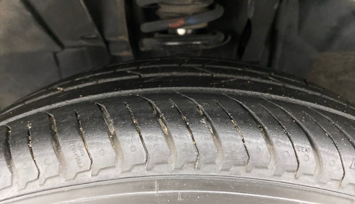 2022 Nissan MAGNITE XV EXECUTIVE TURBO CVT, Petrol, Automatic, 21,255 km, Left Front Tyre Tread