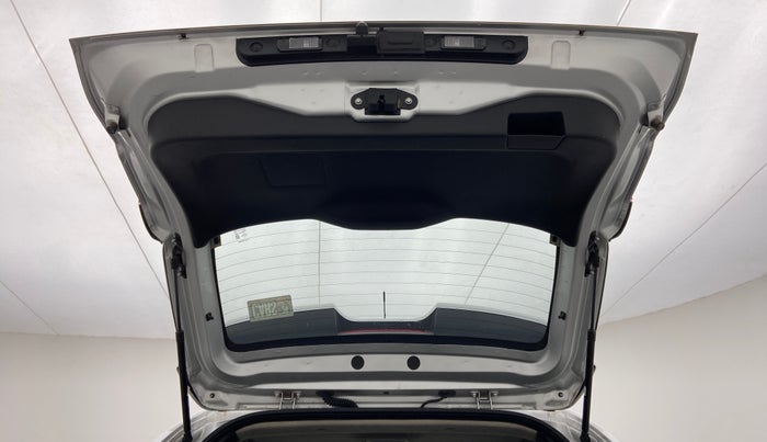 2022 Nissan MAGNITE XV EXECUTIVE TURBO CVT, Petrol, Automatic, 21,255 km, Boot Door Open