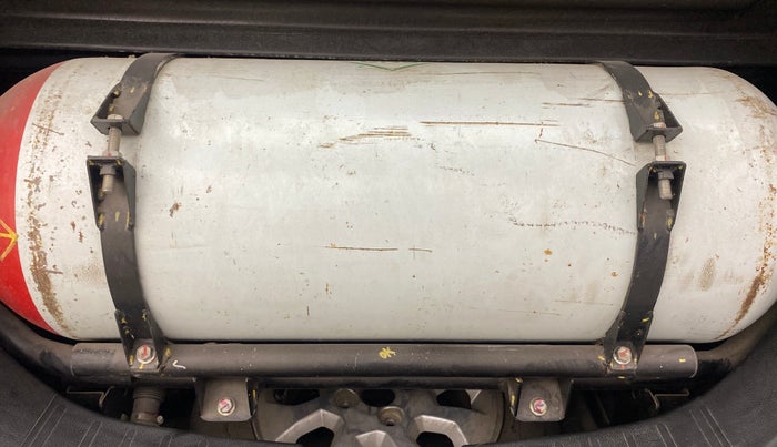 2013 Maruti Wagon R 1.0 LXI CNG, CNG, Manual, 85,769 km, Boot Inside