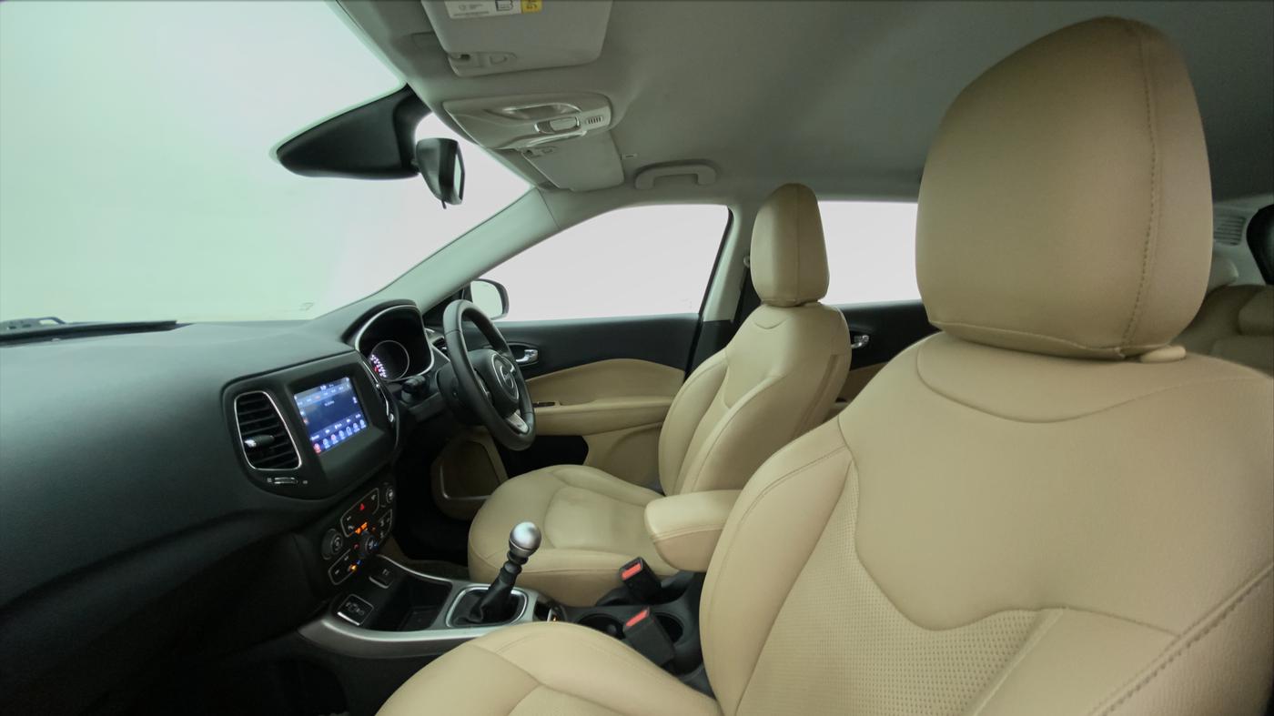 2018 Jeep Compass 2.0 LONGITUDE (O), Diesel, Manual, 81,804 km, Right Side Front Door Cabin