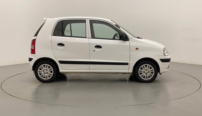 2011 Hyundai Santro Xing GLS, Petrol, Manual, 71,938 km, Right Side View