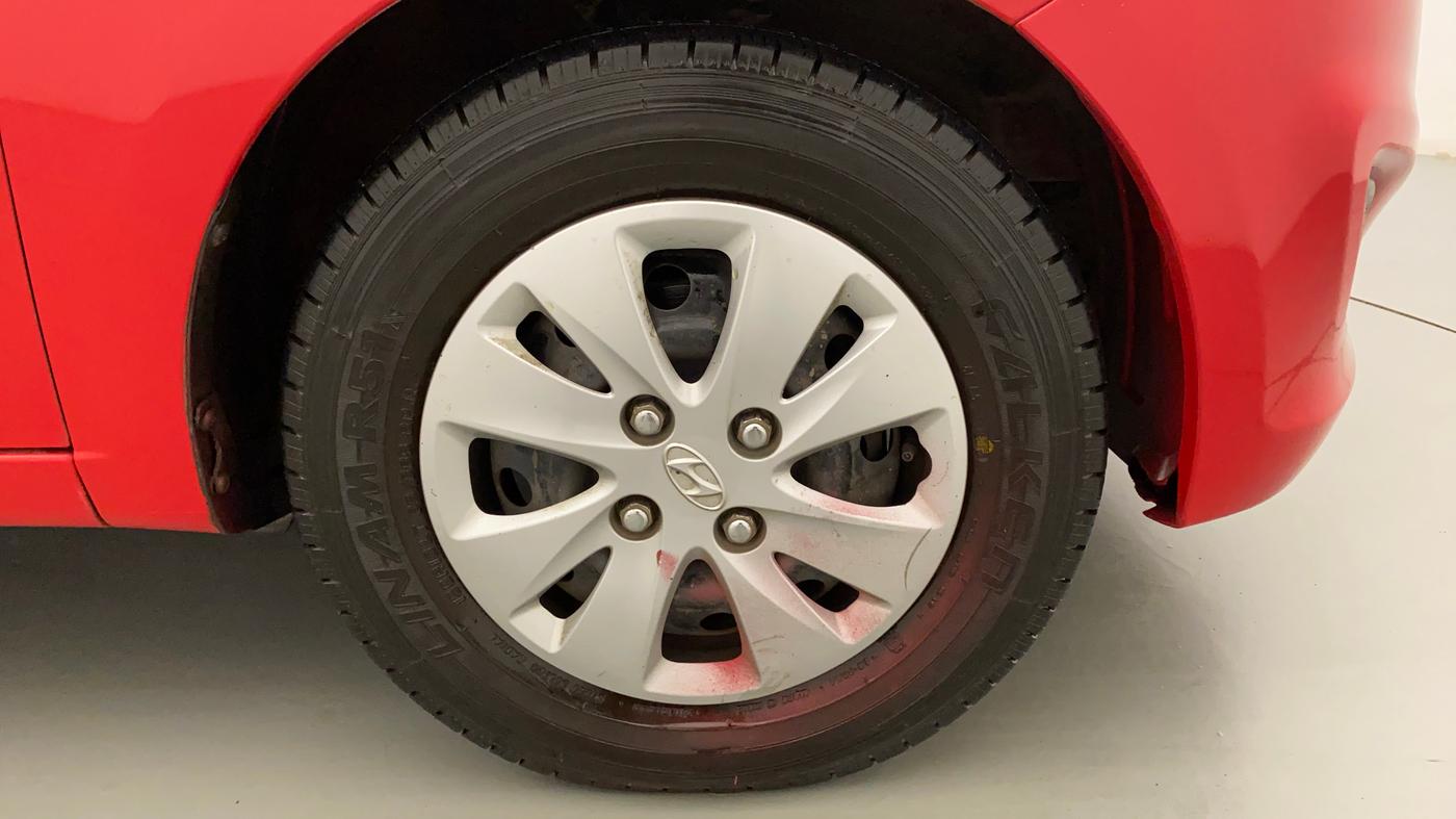 2011 Hyundai i10 MAGNA 1.2, Petrol, Manual, 69,464 km, Right Front Wheel