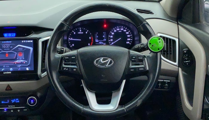 2018 Hyundai Creta SX 1.6 DIESEL, Diesel, Manual, 1,22,910 km, Steering Wheel Close Up