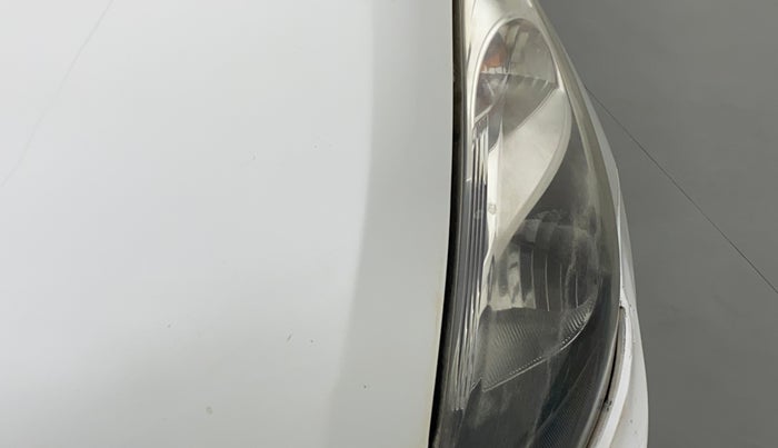 2015 Maruti Swift Dzire VXI, Petrol, Manual, 62,035 km, Left headlight - Clamp has minor damage