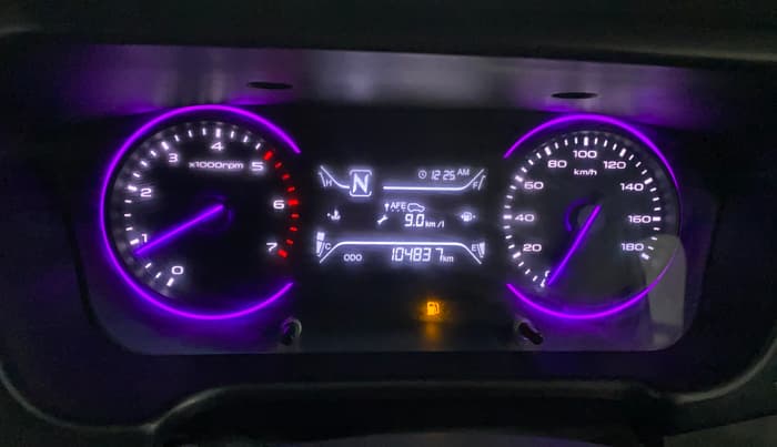 2018 Mahindra MARAZZO M2 7STR, Diesel, Manual, 1,04,829 km, Odometer Image