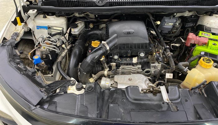 2024 Tata NEXON CREATIVE+ SUNROOF AMT 1.2 PETROL, CNG, Automatic, 36,991 km, Engine View - Right