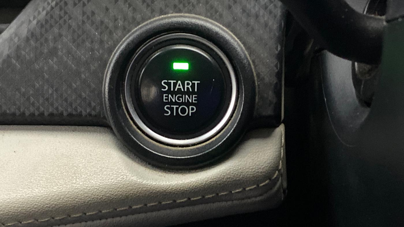 2024 Tata NEXON CREATIVE+ SUNROOF AMT 1.2 PETROL, CNG, Automatic, 36,991 km, Keyless Start/ Stop Button