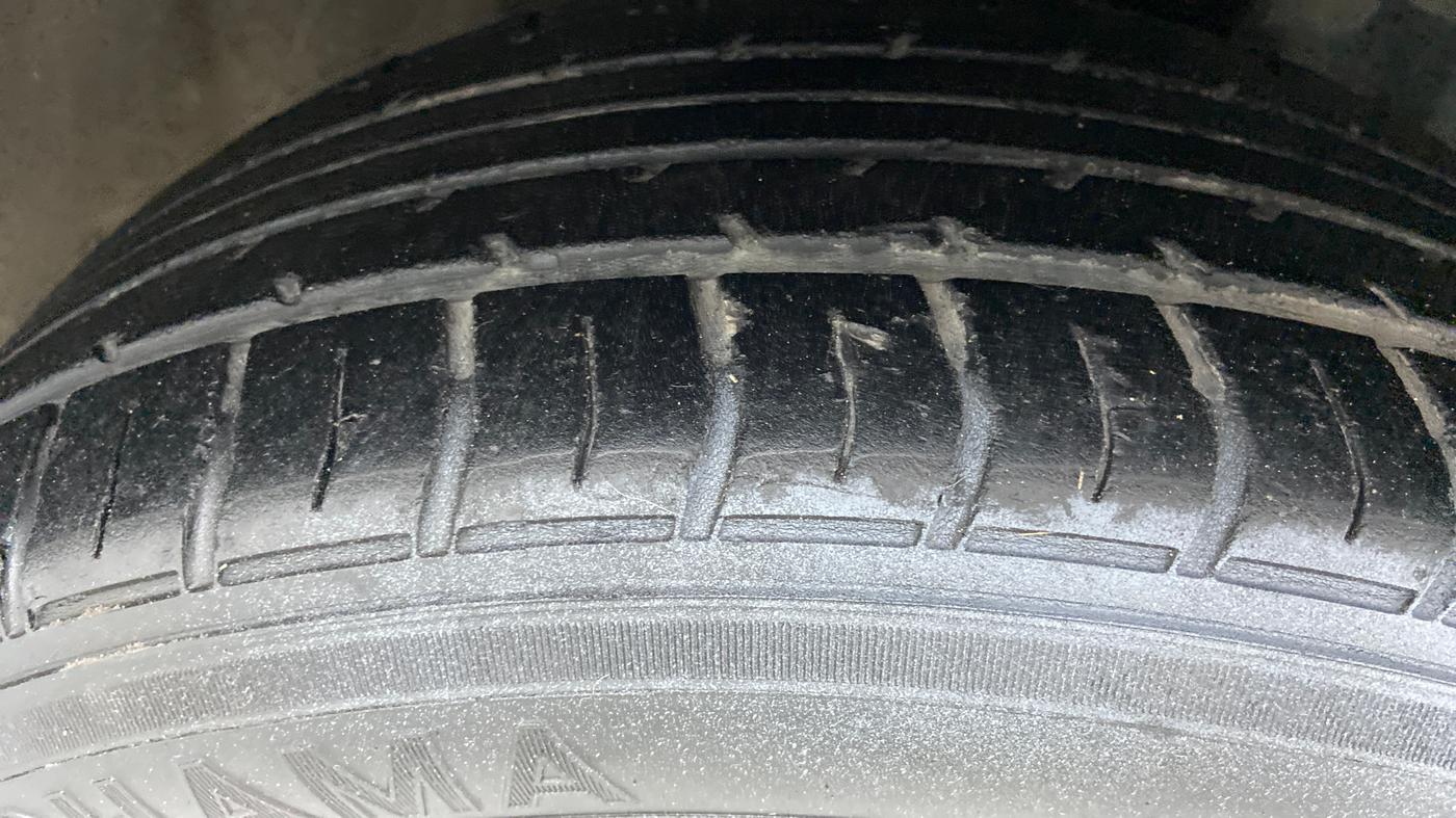 2014 Toyota Corolla Altis VL AT, Petrol, Automatic, 58,570 km, Right Front Tyre Tread