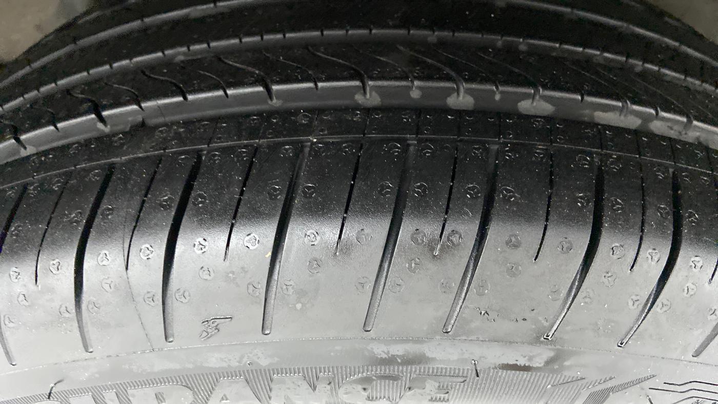 2014 Toyota Corolla Altis VL AT, Petrol, Automatic, 58,570 km, Left Rear Tyre Tread