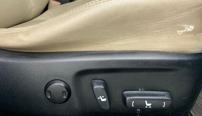 2014 Toyota Corolla Altis VL AT, Petrol, Automatic, 58,570 km, Driver Side Adjustment Panel