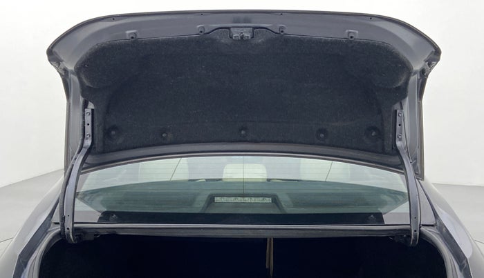 2014 Toyota Corolla Altis VL AT, Petrol, Automatic, 58,570 km, Boot Door Open
