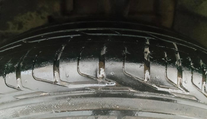 2020 Tata NEXON XZ PLUS DIESEL, Diesel, Manual, 48,030 km, Left Front Tyre Tread