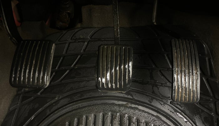 2012 Hyundai i10 SPORTZ 1.2, CNG, Manual, 86,413 km, Pedals