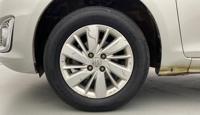 2017 Maruti Swift ZDI, Diesel, Manual, 63,615 km, Left Front Wheel