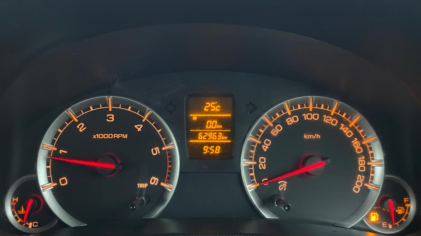 2017 Maruti Swift ZDI, Diesel, Manual, 63,615 km, Odometer Image