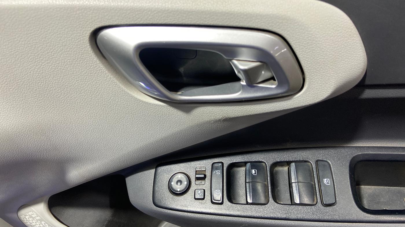 2023 Hyundai GRAND I10 NIOS SPORTZ 1.2 KAPPA VTVT, Petrol, Manual, 53,458 km, Driver Side Door Panels Control