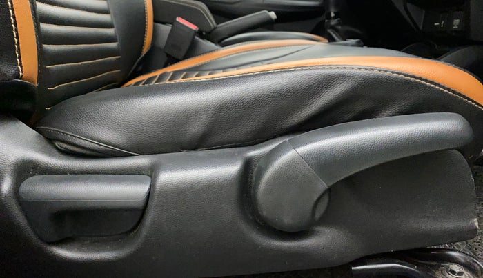 2019 Honda WR-V 1.5L I-DTEC VX MT, Diesel, Manual, 84,026 km, Driver Side Adjustment Panel
