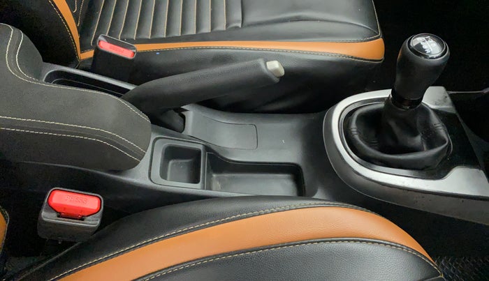 2019 Honda WR-V 1.5L I-DTEC VX MT, Diesel, Manual, 84,026 km, Gear Lever