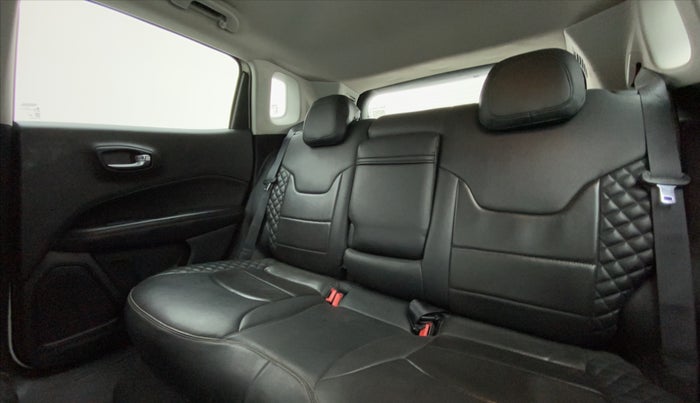 2018 Jeep Compass SPORT 2.0 DIESEL, Diesel, Manual, 47,121 km, Right Side Rear Door Cabin