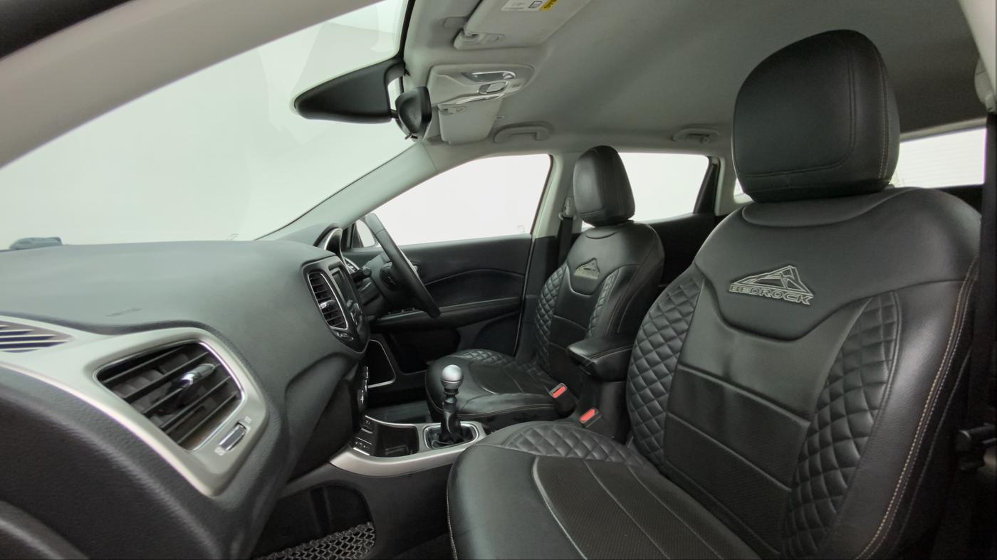 2018 Jeep Compass SPORT 2.0 DIESEL, Diesel, Manual, 47,121 km, Right Side Front Door Cabin