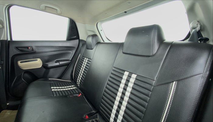 2019 Maruti Swift LXI D, Petrol, Manual, 36,536 km, Right Side Rear Door Cabin