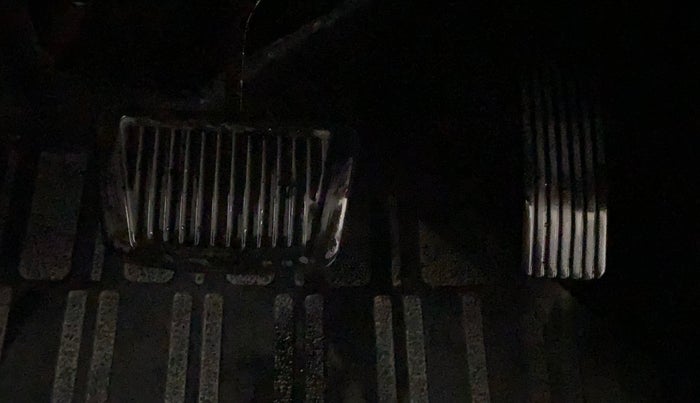 2017 Hyundai Creta SX PLUS AT 1.6 PETROL, Petrol, Automatic, 26,882 km, Pedals