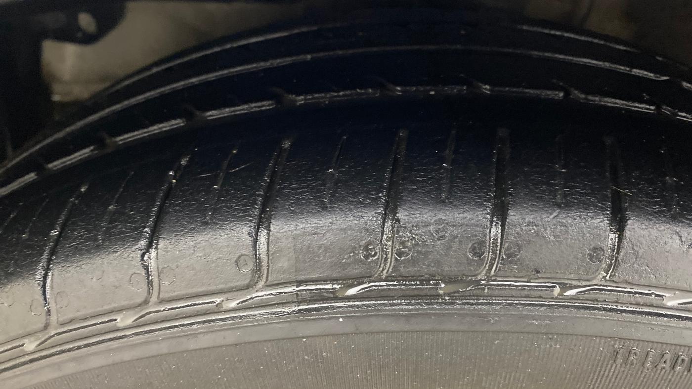 2014 Honda Mobilio 1.5L I-DTEC S, Diesel, Manual, 66,585 km, Left Front Tyre Tread