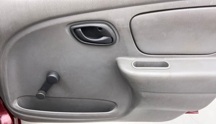 2013 Maruti Alto K10 LXI P, Petrol, Manual, 38,725 km, Driver Side Door Panels Control