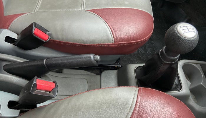 2013 Maruti Alto K10 LXI P, Petrol, Manual, 38,725 km, Gear Lever