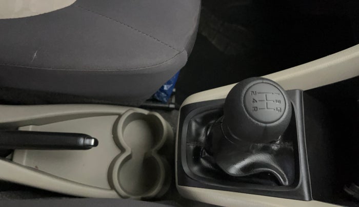 2016 Maruti Celerio VXI CNG, CNG, Manual, 74,201 km, Gear Lever