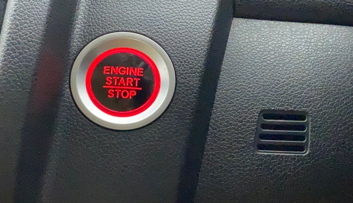 2021 Honda Jazz 1.2L I-VTEC VX CVT, Petrol, Automatic, 6,578 km, Keyless Start/ Stop Button