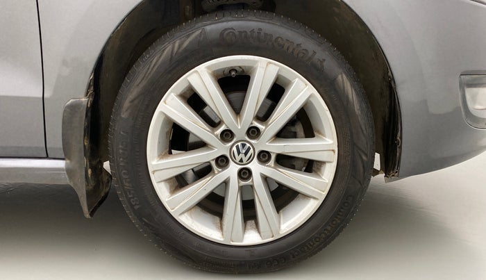 2014 Volkswagen Polo HIGHLINE1.2L PETROL, Petrol, Manual, 61,424 km, Right Front Wheel