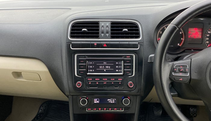 2014 Volkswagen Polo HIGHLINE1.2L PETROL, Petrol, Manual, 61,424 km, Air Conditioner