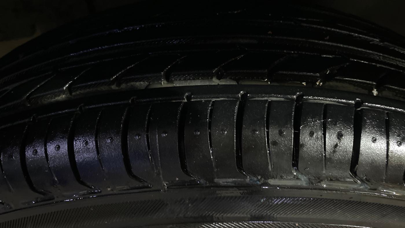 2019 Renault Kwid RXT 1.0 (O), Petrol, Manual, 82,637 km, Left Front Tyre Tread