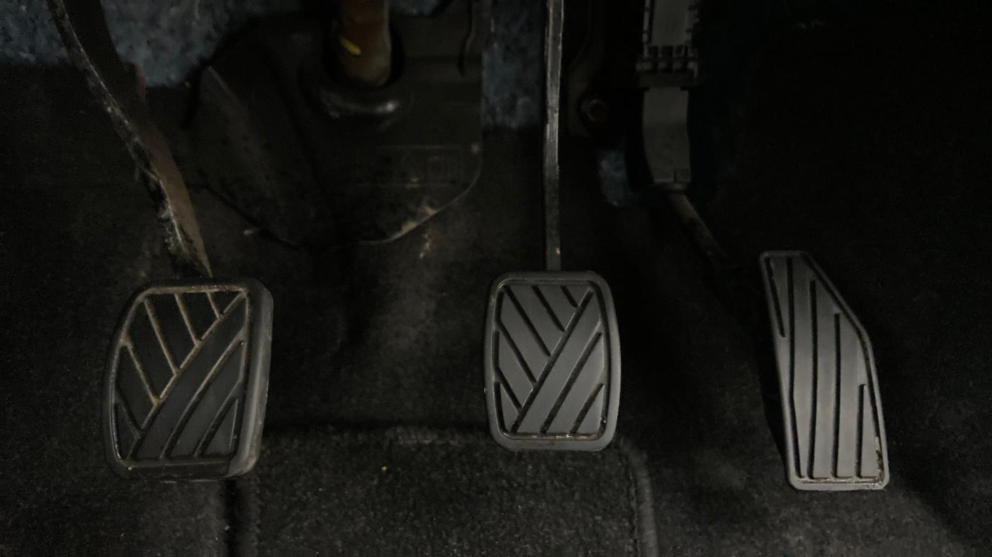 2021 Maruti Swift ZXI+, Petrol, Manual, 7,633 km, Pedals