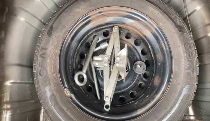 2021 Renault Kwid RXT 1.0 (O), Petrol, Manual, 41,310 km, Spare Tyre